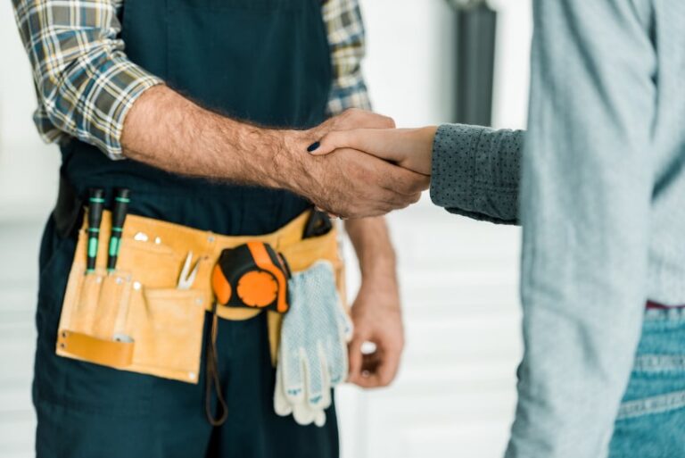 Commercial HVAC repairman